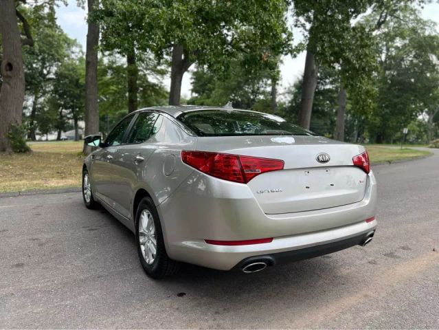 2013 Kia Optima Lx Sedan 4d - Image 8