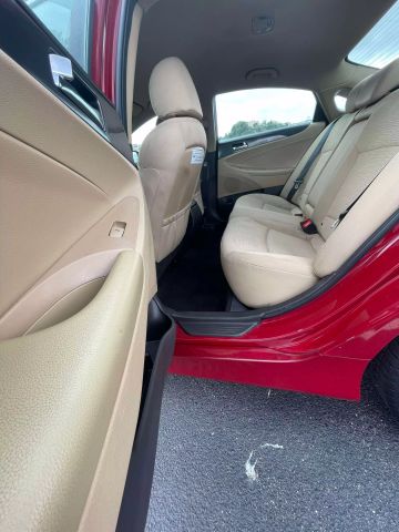 2015 Hyundai Sonata Hybrid Sedan 4d - Image 14