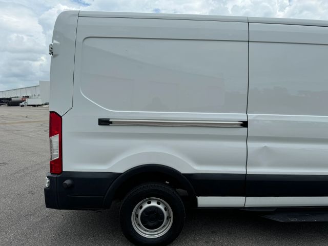 2019 Ford Transit 250 Van - Image 10