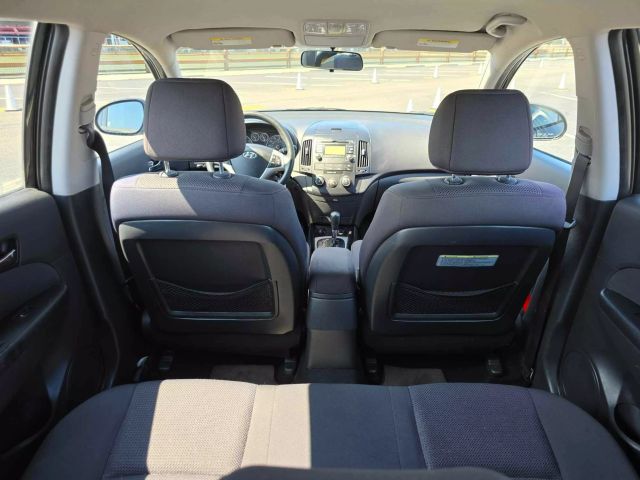 2011 Hyundai Elantra Touring Gls Wagon 4d - Image 17