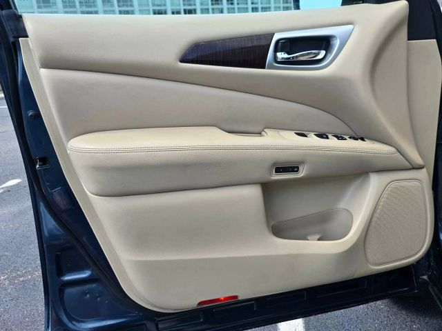 2013 Nissan Pathfinder Sl Sport Utility 4d - Image 49