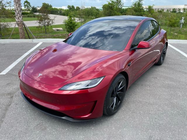 2024 Tesla Model 3 - Image 40