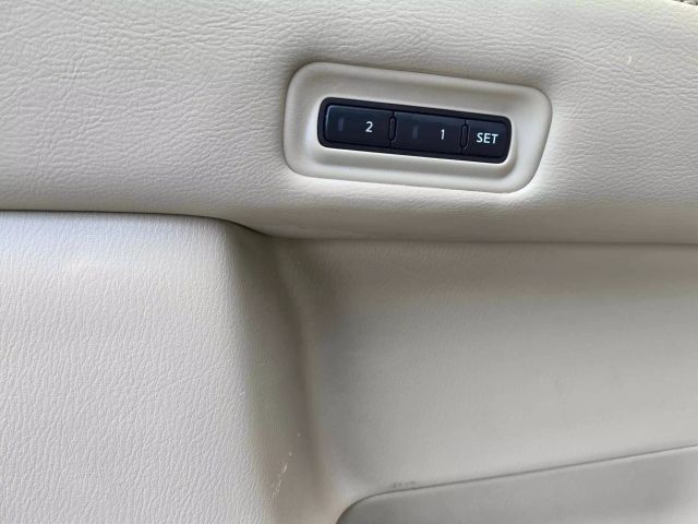 2013 Nissan Pathfinder Sl Sport Utility 4d - Image 25
