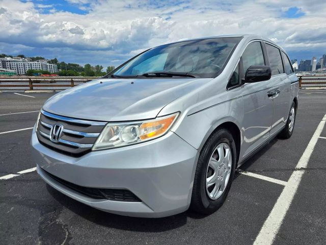 2012 Honda Odyssey Lx Minivan 4d - Image 4