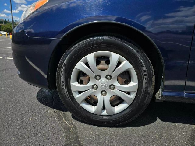 2010 Hyundai Elantra Gls Sedan 4d - Image 31