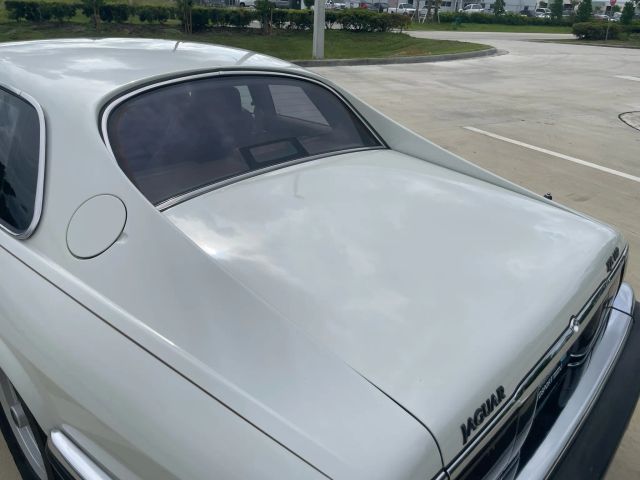 1992 Jaguar Xj - Image 54