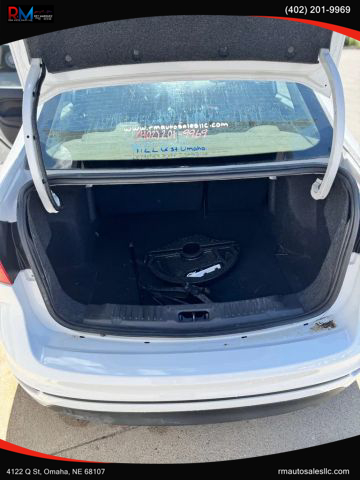 2019 Ford Fiesta Se Sedan 4d - Image 15