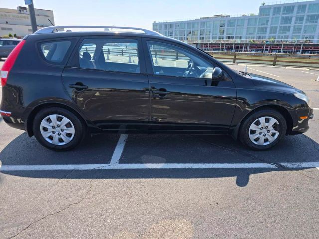 2011 Hyundai Elantra Touring Gls Wagon 4d - Image 6