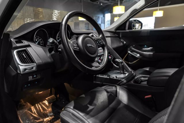 2018 Jaguar E-pace P250 S Sport Utility 4d - Image 3