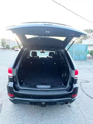 2012 Jeep Grand Cherokee Laredo Sport Utility 4d - Image 9