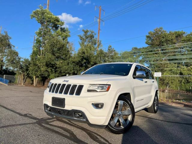 2014 Jeep Grand Cherokee Overland Sport Utility 4d - Image 3