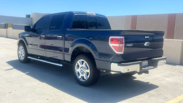 2013 Ford F150 Supercrew Cab - Image 5