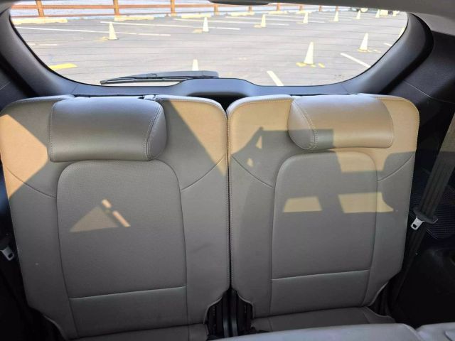 2017 Hyundai Santa Fe Se Ultimate Sport Utility 4d - Image 21
