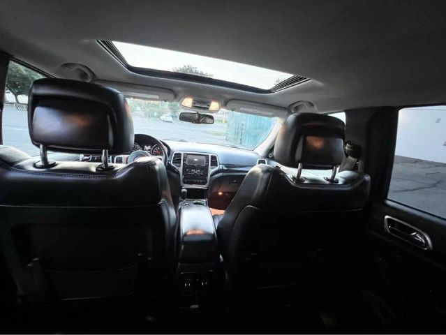 2012 Jeep Grand Cherokee Laredo Sport Utility 4d - Image 14