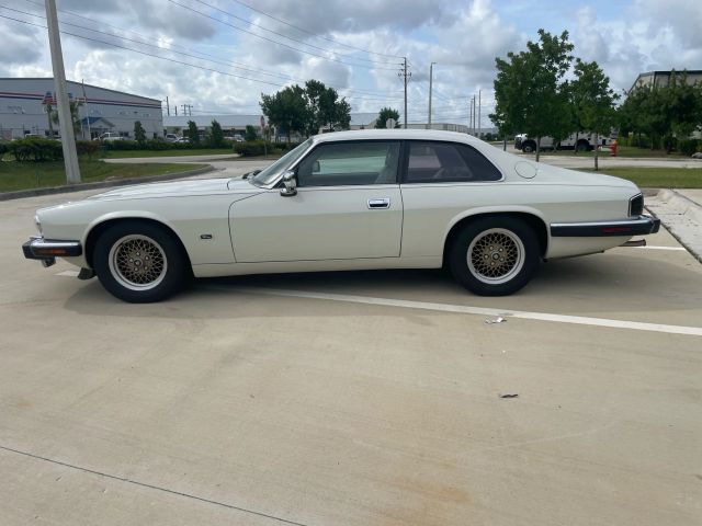 1992 Jaguar Xj - Image 31