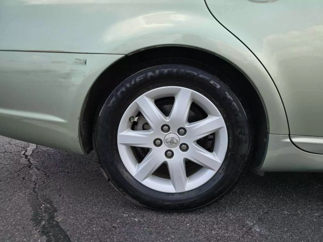 2010 Toyota Avalon Xls Sedan 4d - Image 34