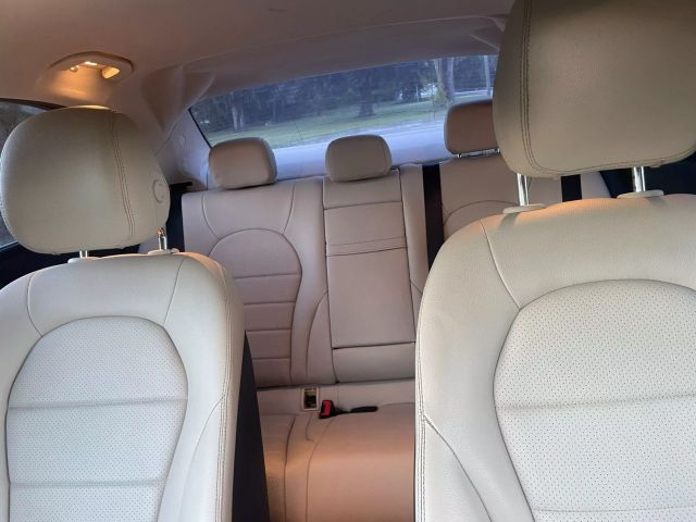 2015 Mercedes-benz C-class - Image 10