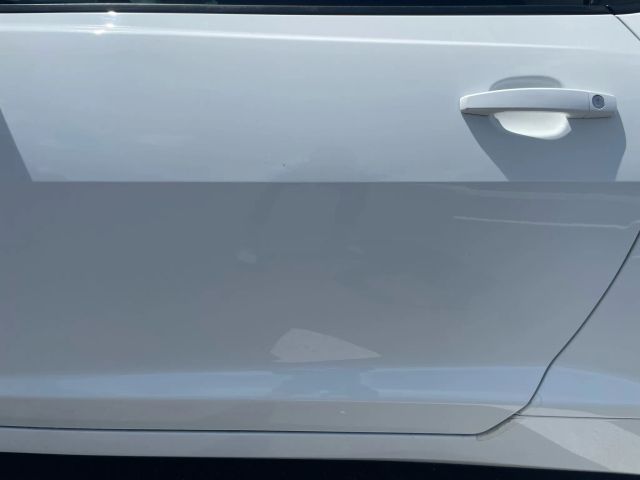 2015 Chevrolet Camaro - Image 35