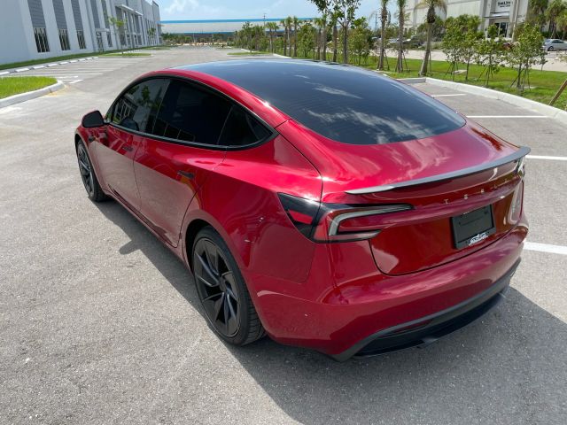 2024 Tesla Model 3 - Image 27