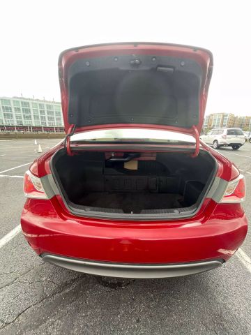 2015 Hyundai Sonata Hybrid Sedan 4d - Image 11