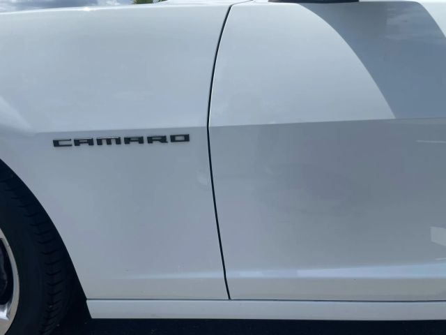 2015 Chevrolet Camaro - Image 36