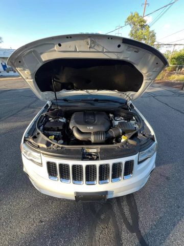 2014 Jeep Grand Cherokee Overland Sport Utility 4d - Image 15