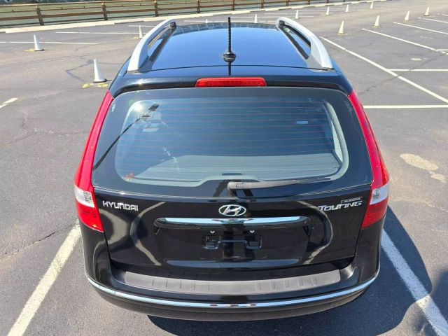 2011 Hyundai Elantra Touring Gls Wagon 4d - Image 9