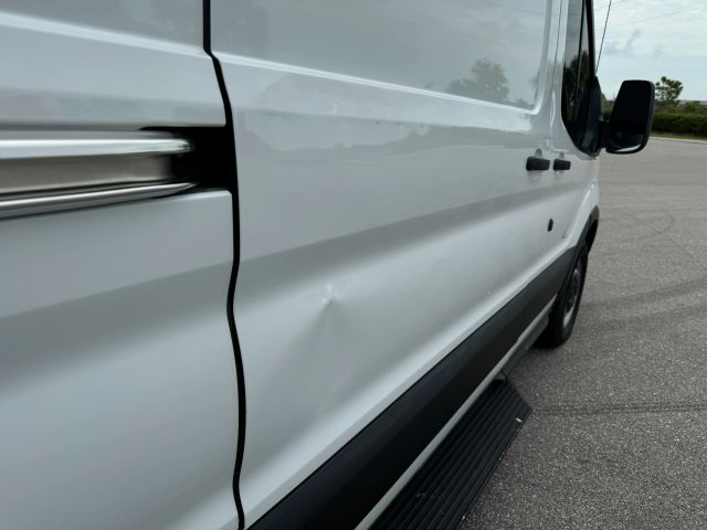 2019 Ford Transit 250 Van - Image 11