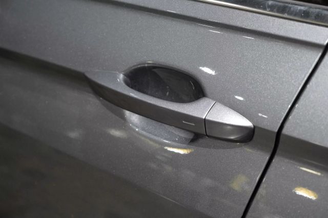 2021 Volkswagen Tiguan Se 4motion Sport Utility 4d - Image 41