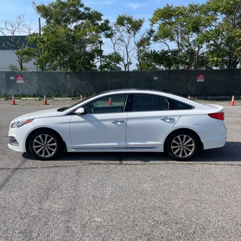 2016 Hyundai Sonata Limited Sedan 4d - Image 3