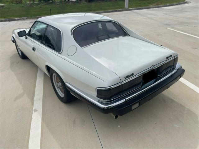 1992 Jaguar Xj - Image 27