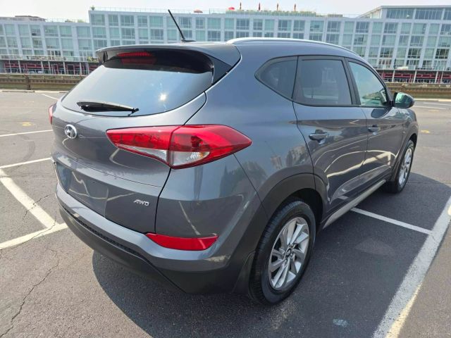 2017 Hyundai Tucson Se Sport Utility 4d - Image 7