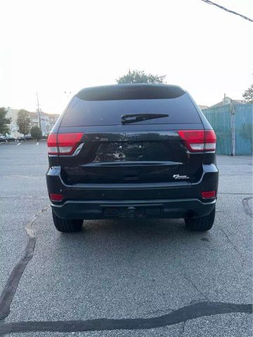2012 Jeep Grand Cherokee Laredo Sport Utility 4d - Image 8