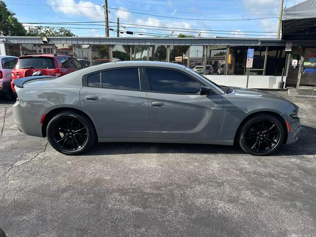 2018 Dodge Charger Sxt Plus Sedan 4d - Image 13