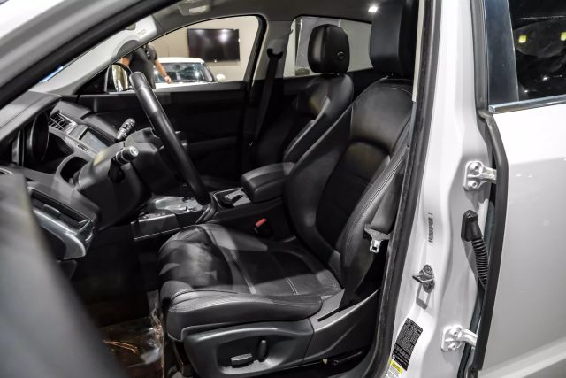 2018 Jaguar E-pace P250 S Sport Utility 4d - Image 4