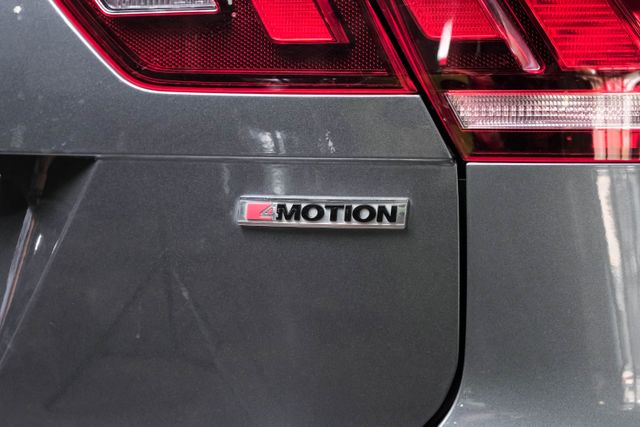 2021 Volkswagen Tiguan Se 4motion Sport Utility 4d - Image 48