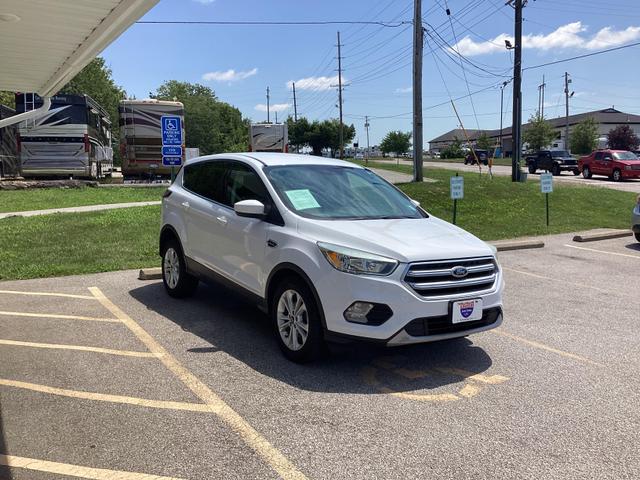 2017 FORD ESCAPE SUV WHITE AUTOMATIC - Interstate Auto Sales