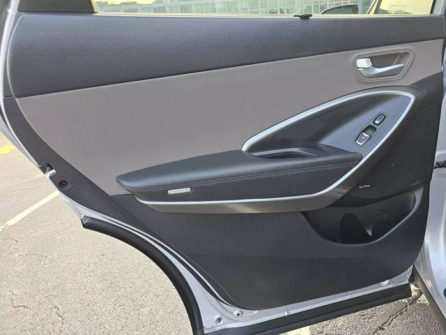 2017 Hyundai Santa Fe Se Ultimate Sport Utility 4d - Image 49