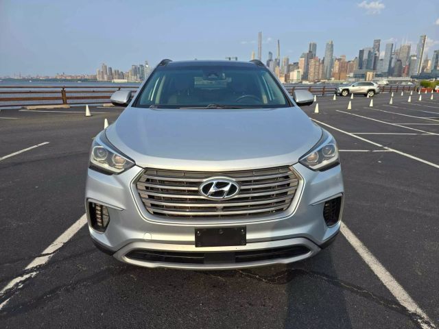 2017 Hyundai Santa Fe Se Ultimate Sport Utility 4d - Image 2