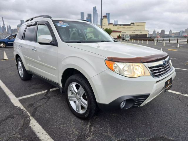 2009 Subaru Forester X Sport Utility 4d - Image 2