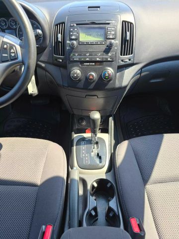 2011 Hyundai Elantra Touring Gls Wagon 4d - Image 27