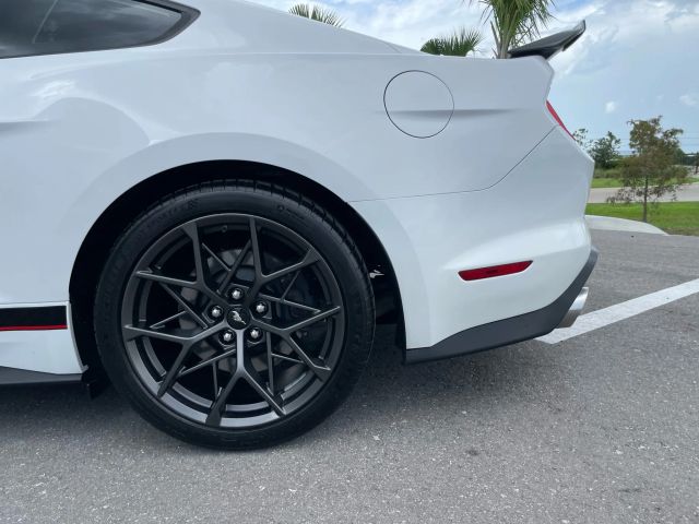 2021 Ford Mustang - Image 32