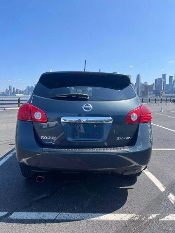 2013 Nissan Rogue Sv Sport Utility 4d - Image 11