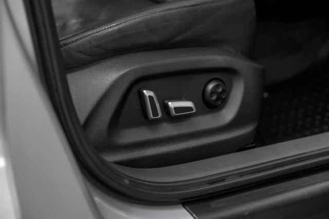 2016 Audi Q3 Premium Plus Sport Utility 4d - Image 31