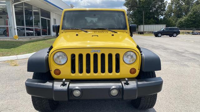 2008 Jeep Wrangler Unlimited X photo 2