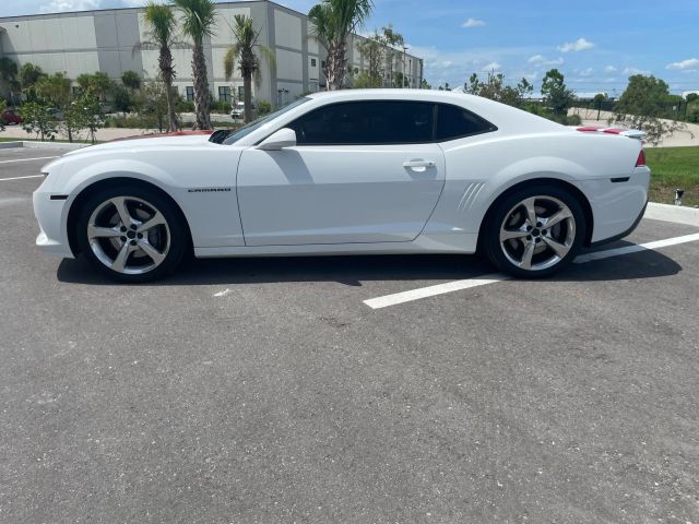 2015 Chevrolet Camaro - Image 31