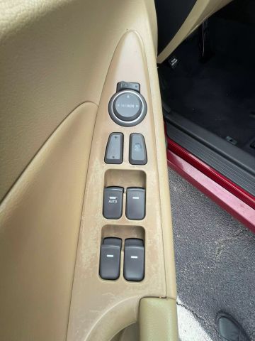 2015 Hyundai Sonata Hybrid Sedan 4d - Image 20