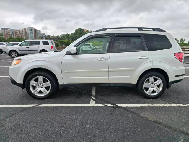 2009 Subaru Forester X Sport Utility 4d - Image 7