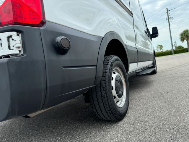 2019 Ford Transit 250 Van - Image 16