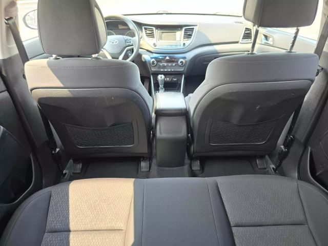 2017 Hyundai Tucson Se Sport Utility 4d - Image 21